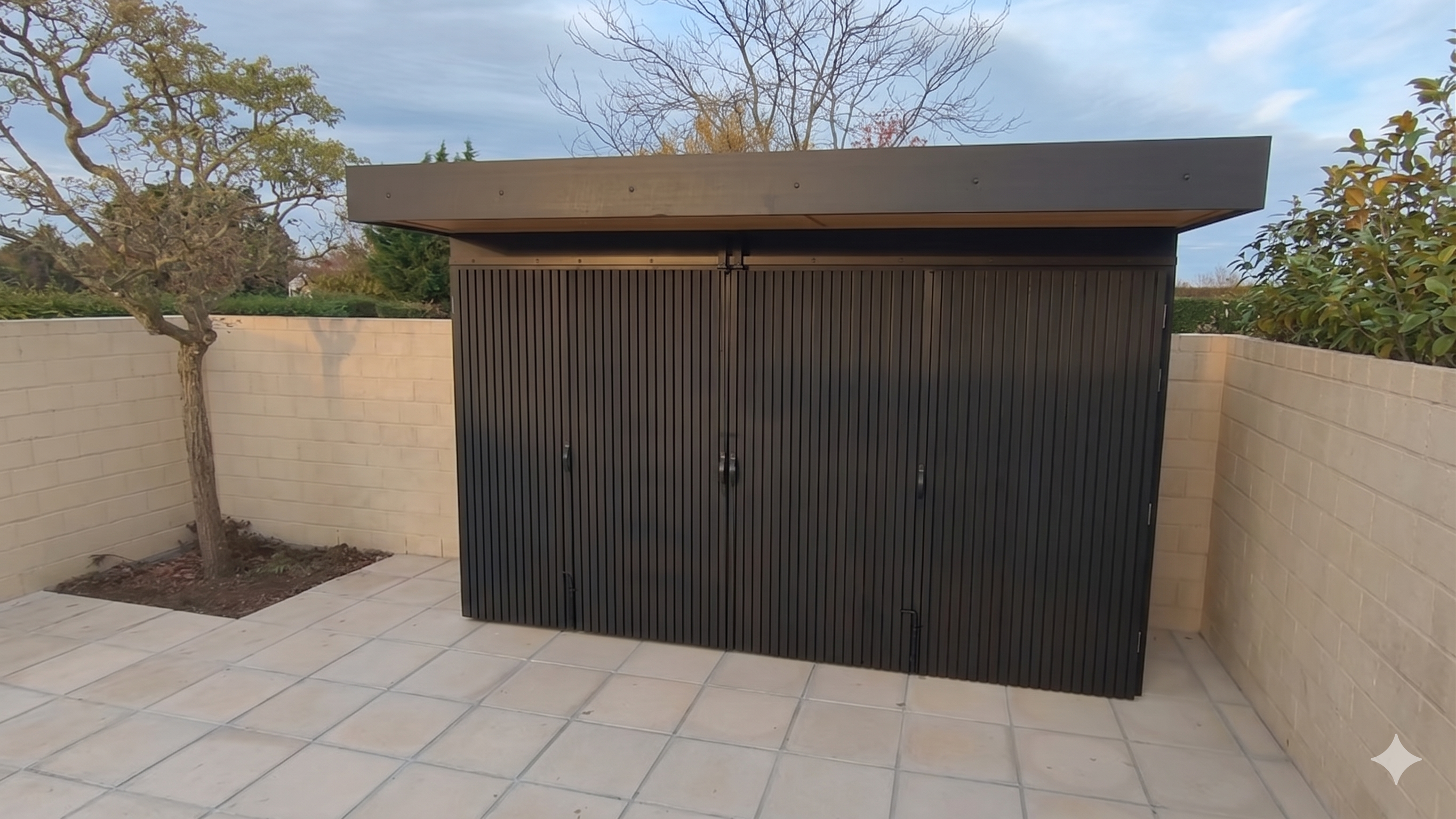 BBQ Enclosure (#4) 4.2m, Bifold WPC Doors & Canopy Roof | Outdoor Kitchen Cover NZ