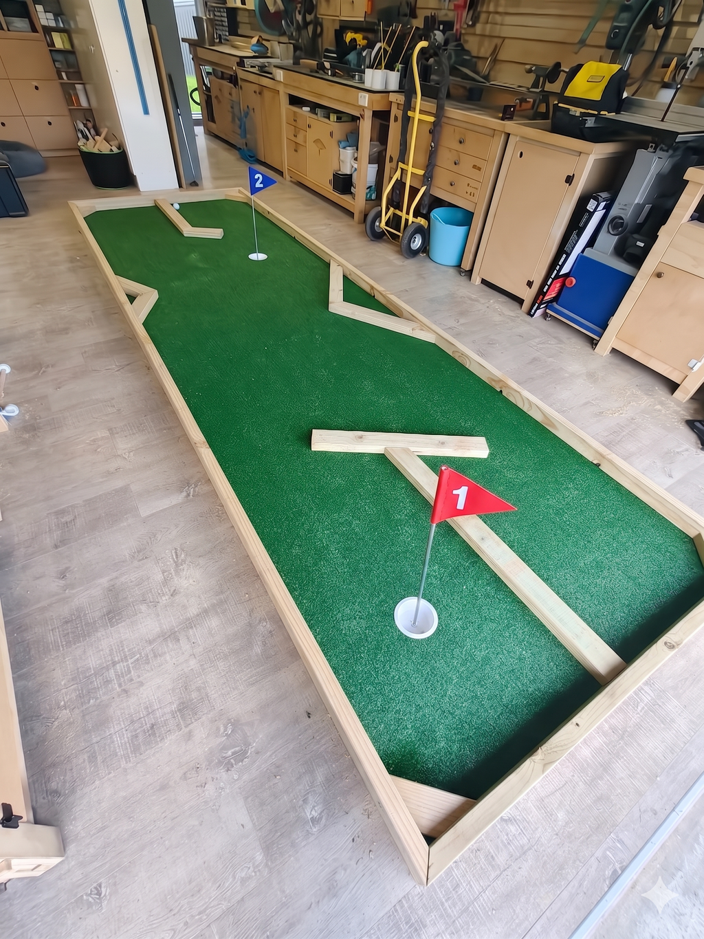 Custom Mini-Golf Putting Green | 2 × 4.8m
