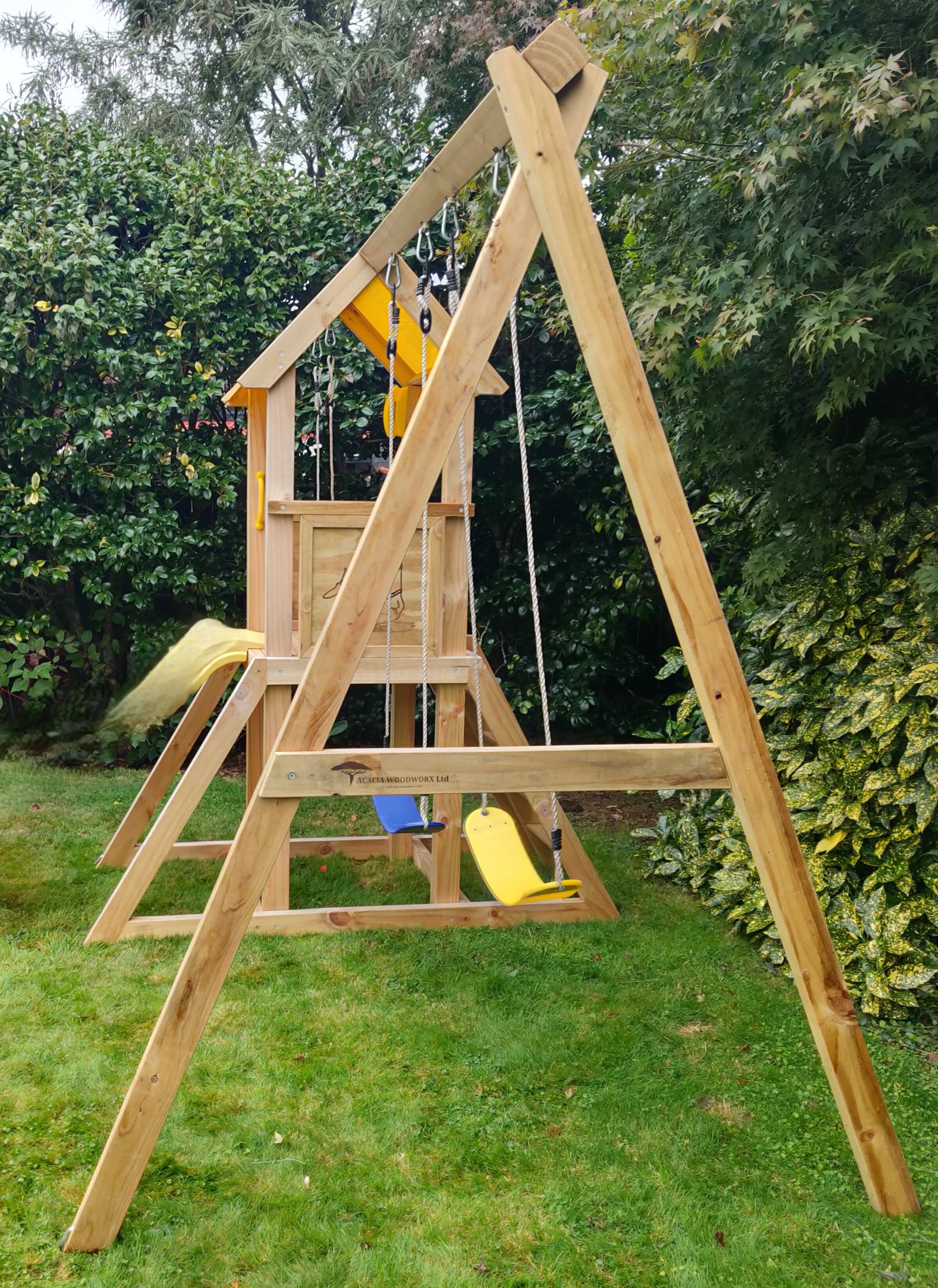 The Minion Playset (#1) - Trapeze and Swings, no slide