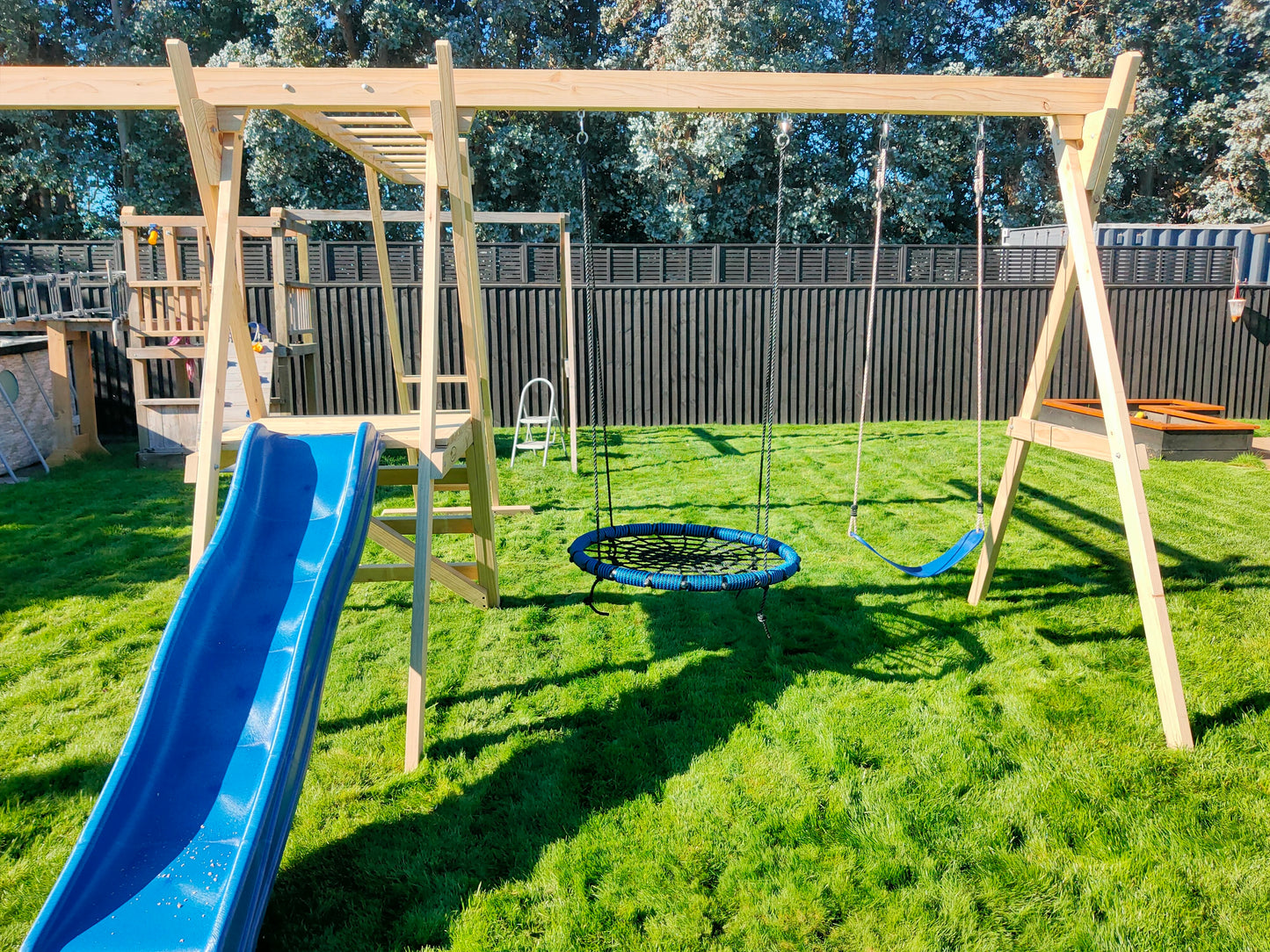 Playground Frame Set (#4) - with Monkey Bars, Slide and Net Swing