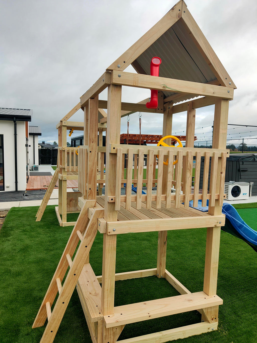 Standard 1.2mx1.2m Twin Tower Play Set (#7) - 2 x towers, with slides and swings