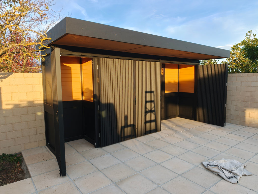 Custom BBQ Enclosure & Outdoor Kitchen Collection