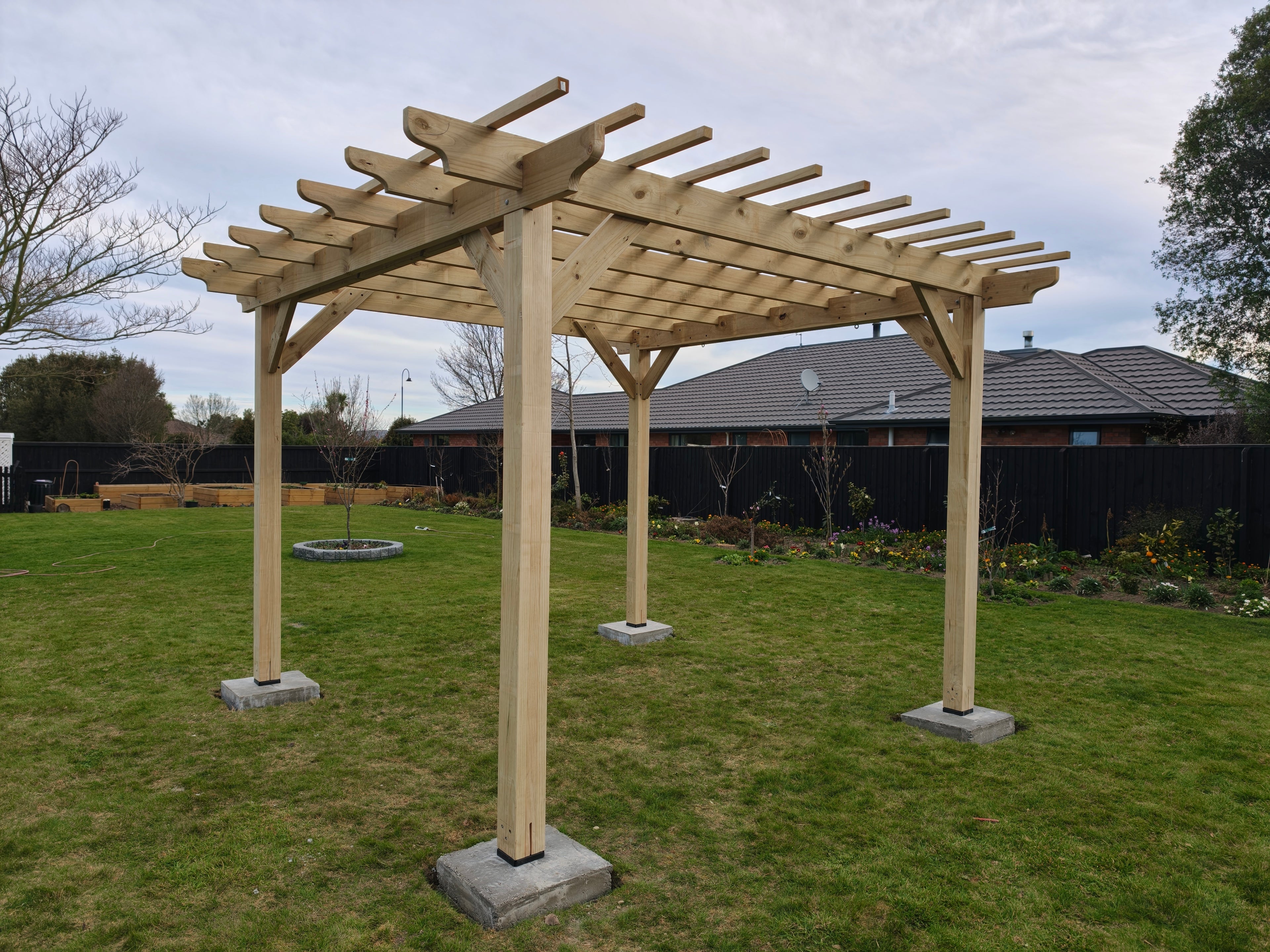 Pergola 4m x 4m | H3.2 SG8 Pine | Freestanding | NZ Made