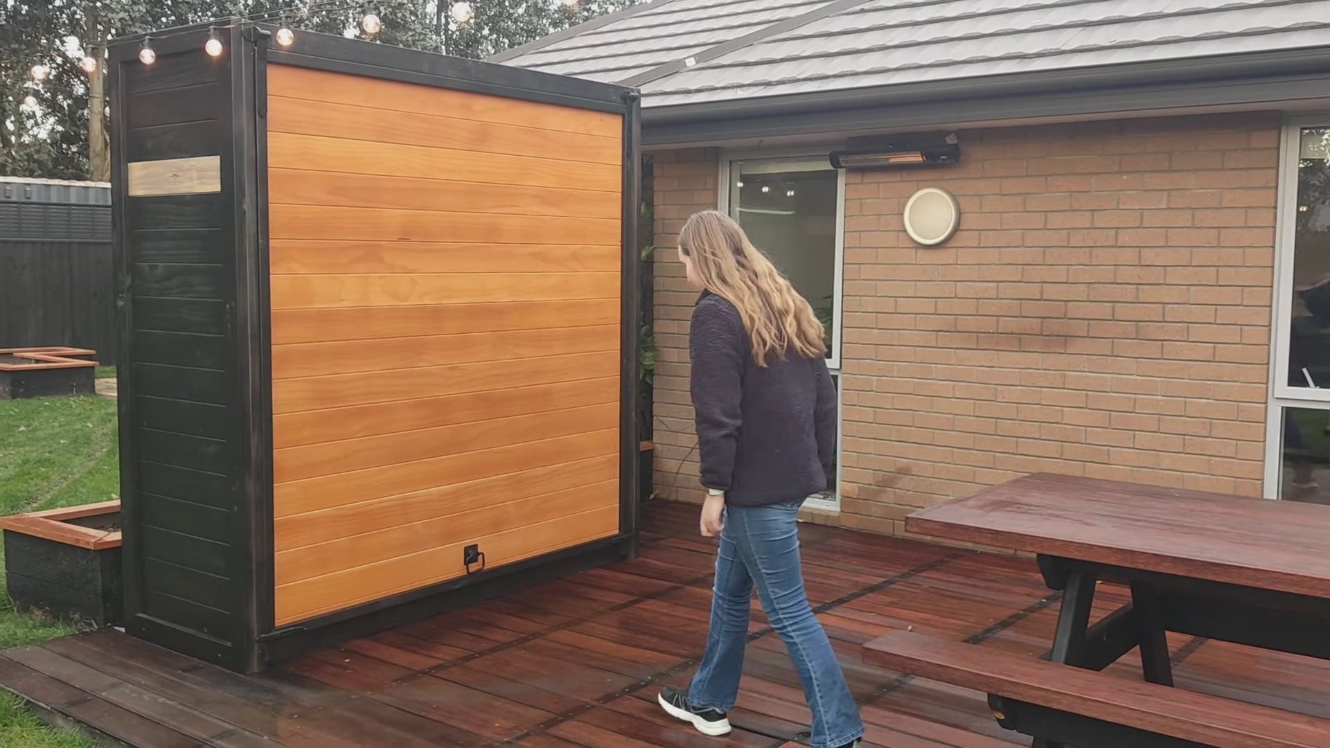 BBQ Enclosure (#1) - Base Model